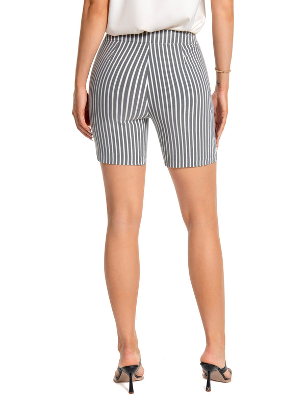 #GreyWhiteStripe